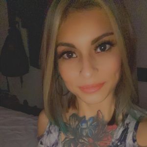 Meet your Posher, Breanna